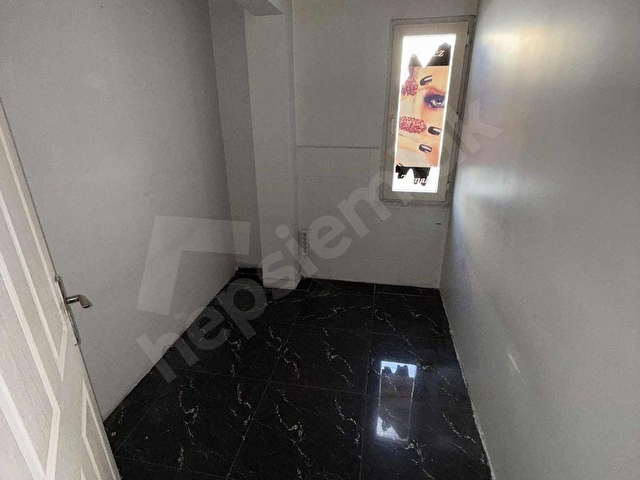 ŞİRİNEVLERDE E-5 CEPHELİ 85M2 4+1 KLİMALI KİRALIK OFİS - Görsel 18