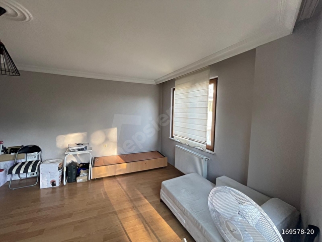 ATAŞEHİR ESATPAŞADA SATILIK 1+1 ARA KAT DAİRE - Görsel 9