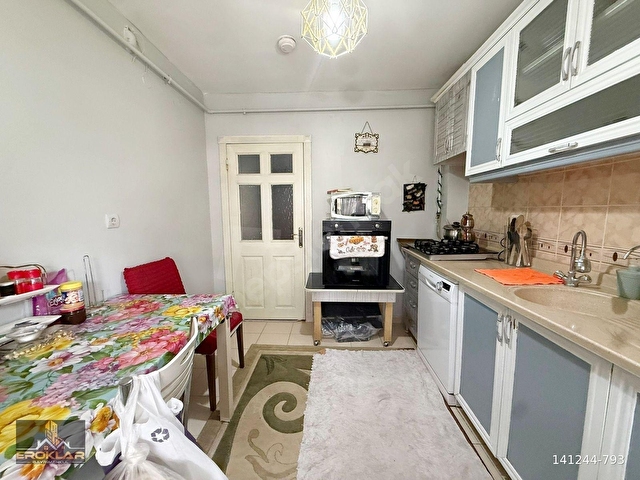 EROKLARDAN KARAKEÇİLİ CADDE ÜZERİ FUL YAPILI KAT KONUMUNDA 3+1! - Görsel 12