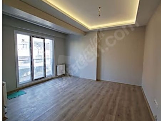 ORHANGAZİ MAH PAZAR SOKAĞINA YAKIN SIFIR ARAKAT DAİRE - Görsel 6