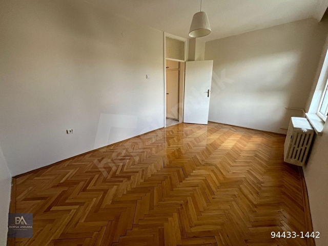 PARLEMENTERLER SİTESİNDE ARAKAT MANZARALI 4+1 KÖK TAPULU DAİRE - Görsel 19