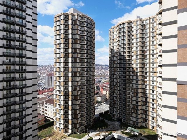 SİTE İÇİ ŞEHİR MANZARALI GENİŞ KULLANIŞLI SATILIK 2+1 DAİRE - Görsel 11