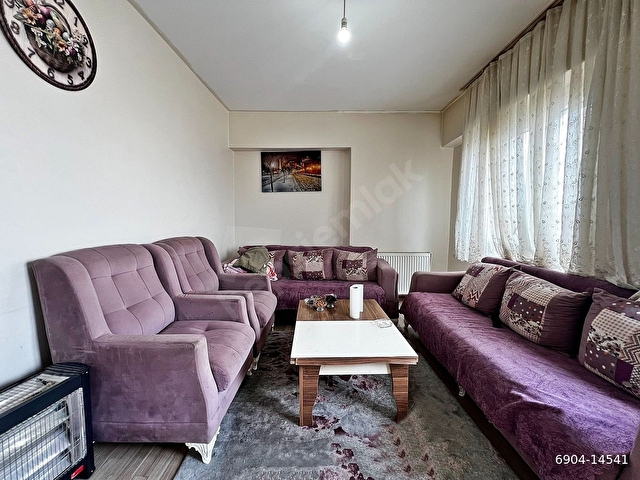 SİTE İÇİ ŞEHİR MANZARALI GENİŞ KULLANIŞLI SATILIK 2+1 DAİRE - Görsel 3