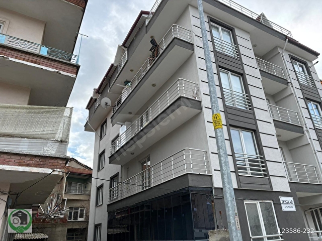 TÜRKER GAYRİMENKULDEN ÇARŞI MERKEZDE SATILIK 3+1 DAİRE