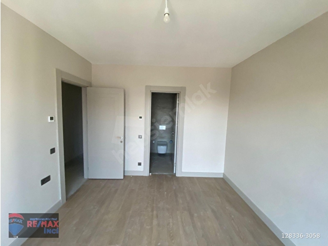 RE/MAX İNCİDEN EMLAK KONUT SİTESİNDE 2+1 SATILIK DAİRE - Görsel 10