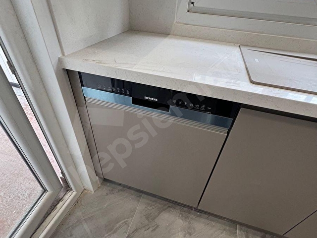 ÖMERPAŞA DA BAĞDATA YAKIN 3+1 115M2 NET BALKONLU BUTİK BİNADA - Görsel 13