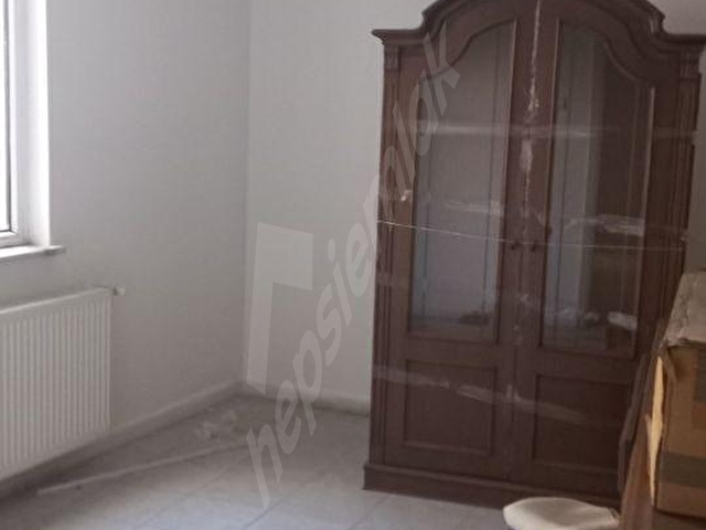 YERLİ EMLAKTAN KARAMAN İLİ MERKEZ TAHSİN ÜNAL MAHALLESİNDE ANA CADDE ÜZERİNDE SATILIK/KİRALIK DAİRE - Görsel 5
