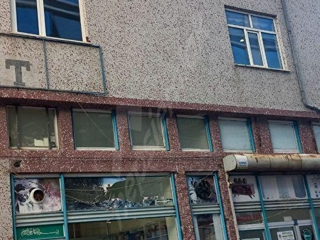 YERLİ EMLAKTAN KARAMAN İLİ MERKEZ TAHSİN ÜNAL MAHALLESİNDE ANA CADDE ÜZERİNDE SATILIK/KİRALIK DAİRE - Görsel 9