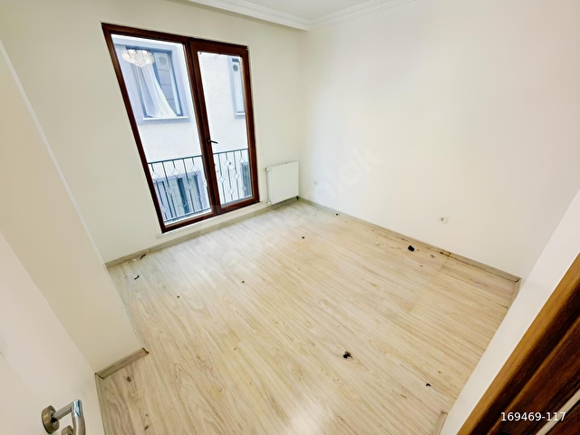 SAKİN NEZİH SOKAKTA ASANSÖRLÜ YENİBİNADA 2+1 KLİMALI DAİRE - Görsel 27