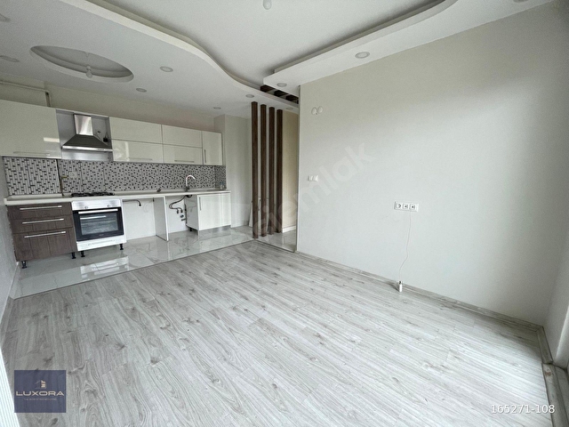 LUXORA` KARTEPE KARCİTY`DE HAVUZA CEPHE KİRALIK 2+1 80 M² DAİRE - Görsel 14