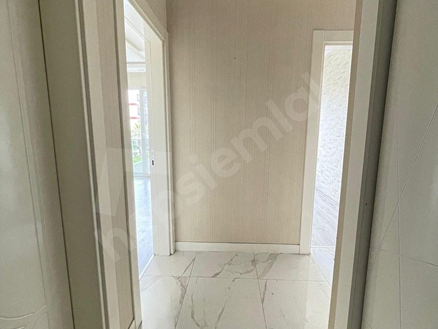 LUXORA` KARTEPE KARCİTY`DE HAVUZA CEPHE KİRALIK 2+1 80 M² DAİRE - Görsel 8