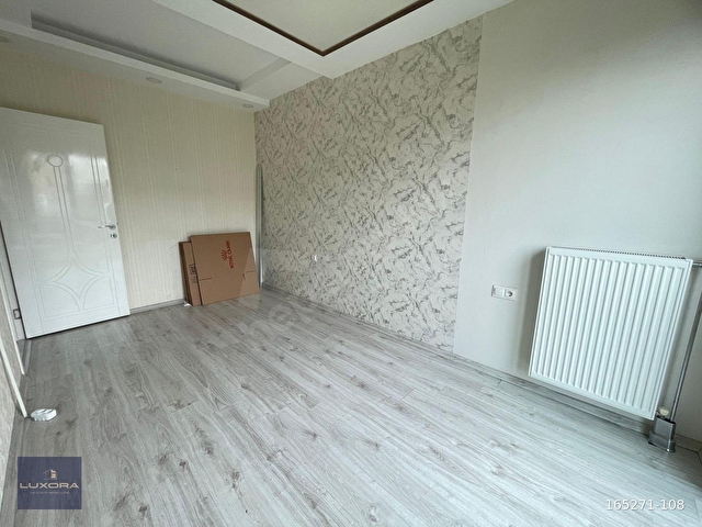 LUXORA` KARTEPE KARCİTY`DE HAVUZA CEPHE KİRALIK 2+1 80 M² DAİRE - Görsel 27