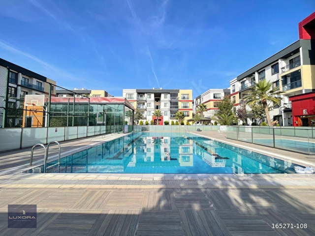 LUXORA` KARTEPE KARCİTY`DE HAVUZA CEPHE KİRALIK 2+1 80 M² DAİRE - Görsel 4