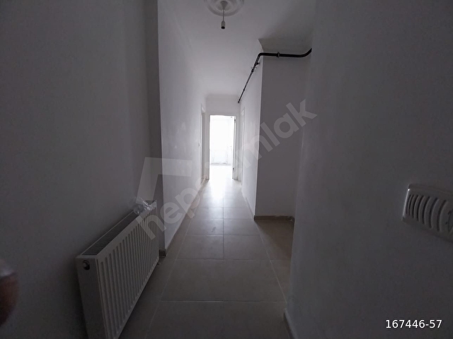 BEKARA-ÖĞRENCİYE-YENİ BİNADA-TERASLI-ASANSÖRLÜ-KİRALAYIN-TAŞININ-MERKEZDE - Görsel 6