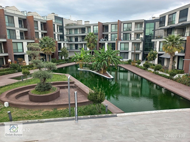 emlak buraya / izmir landor gaziemirde satılık 2+1 lüks daire