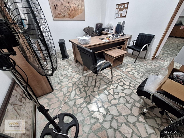 Ferhatpaşada Kiralık 400 m2 2 katlı Dükkan İşyeri - Görsel 17