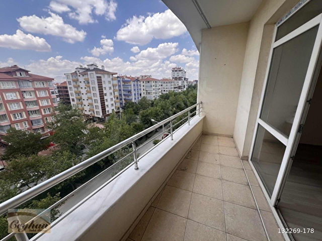 FETİH CAD KİRALIK 3+1 DAİRE - Görsel 12