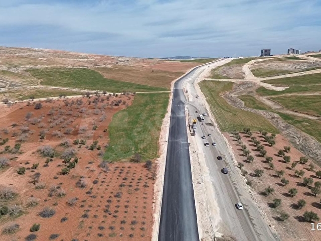 SERİNCEde ASFALT ÜZERİ İMARIN İÇİNDE 1766 M2 HİSSE SATILIK ARAZİ - Görsel 7