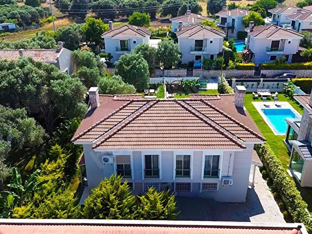 Göbenenin En Keyifli Noktasında Satılık Havuzlu Villa - Görsel 11