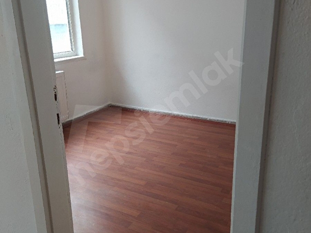 SAHİBİNDEN KİRALIK DAİRE İNCİRLİ ŞAL SOKAKTA  1 KAT - Görsel 5