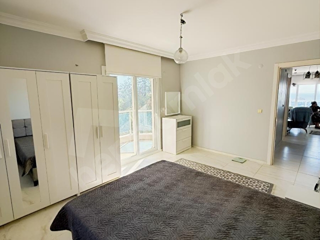 KUŞADASI Panoramik Deniz Manzaralı,Havuzlu Satılık 3+1 Daire - Görsel 22