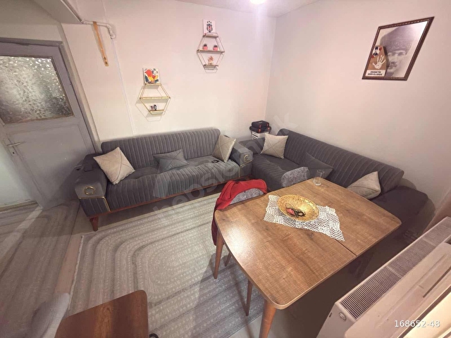 M.AKİF MAH SATILIK 1+1 6.KAT METRO YA YAKIN MASRAFSIZ DAİRE - Görsel 5