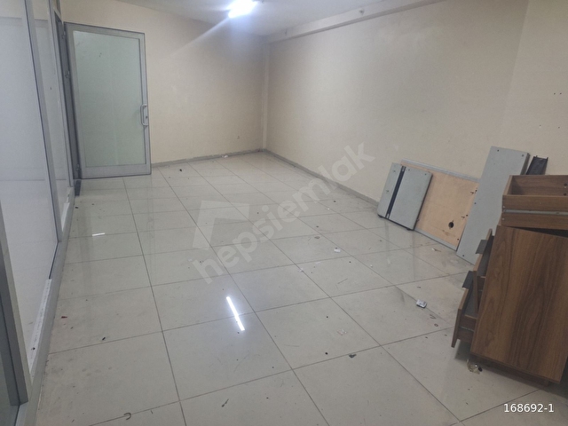 KURTKÖY MERKEZDE 36 M2 KİRALIK OFİS DEPO 20.000 TL - Görsel 27