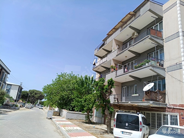 ATATÜRK MAHALLESİNDE CADDE ÜZERİ 2+1 DAİRE - Görsel 3