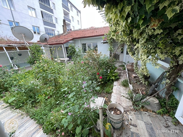 DAMLA EMLAKTAN MAHSEN MAH.230 M2 SATILIK BAHÇELİ MÜSTAKİL EV ! - Görsel 16