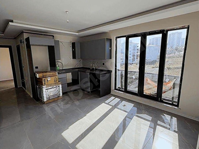UYGAR GAYRİMENKULDEN SIFIR GENİŞ LÜX 1+1 KİRALIK DAİRE - Görsel 3