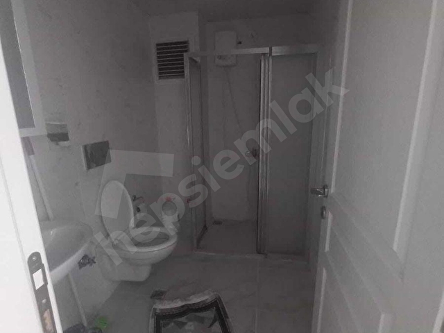 ÇARKIPARE 1+1 SIFIR EŞYALI BALKONLU KİRALIK DAİRE - Görsel 4