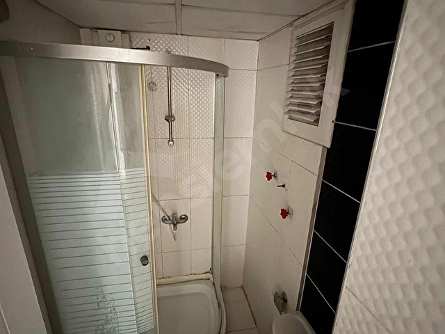 CADDE ÜZERINDE KİRALIK 2+1 DAİRE - Görsel 5