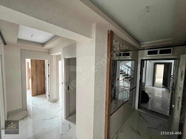 MALAZGİRT MAH ASANSSÖRLÜ SIFIR E.BANYOLU 3+1 DAİRE - Görsel 13