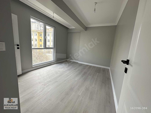 GÜLLÜBAĞLARDA MERKEZİN KALBİNDE 3+1 LÜKS SIFIR DAİRE! - Görsel 7