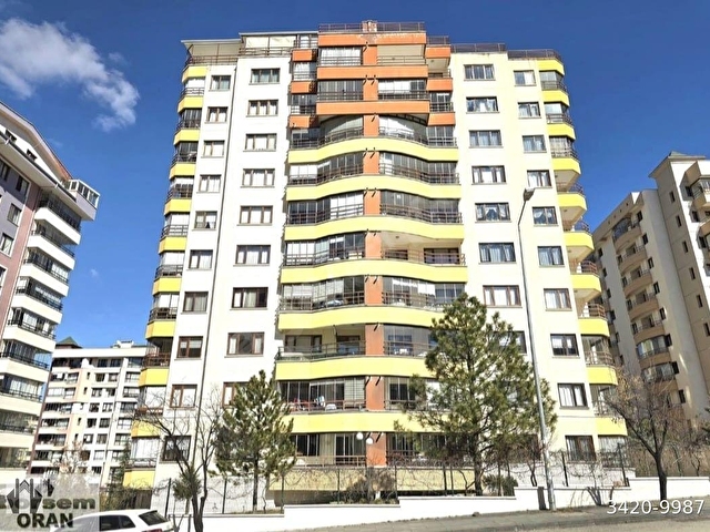 ÇUKURAMBAR ODTÜ VİŞNELİK YAKINI BUDAPEŞTE CADDESİ 3+1
