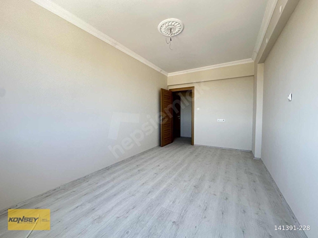 ÇUMRA NİRVANA PARKTA SATILIK 4+1 ARAKAT DAİRE - Görsel 12