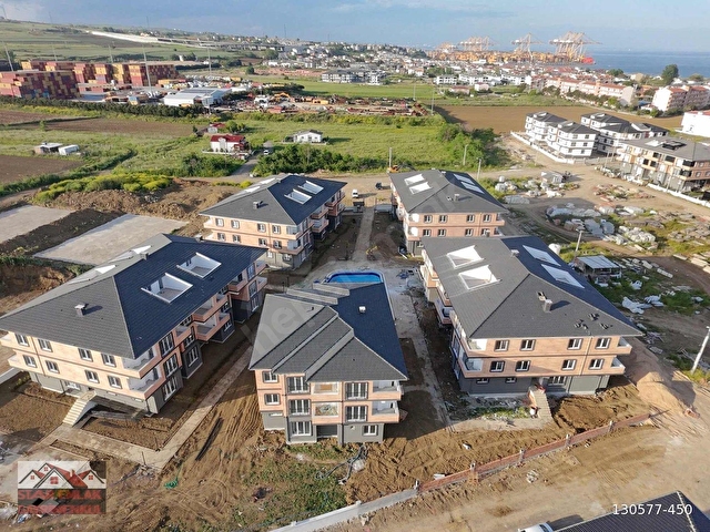 KUMBAĞDA HAVUZLU AQUPARKLI SİTEDE BAHÇELİ 1+1 SATILIK DAİRE - Görsel 12