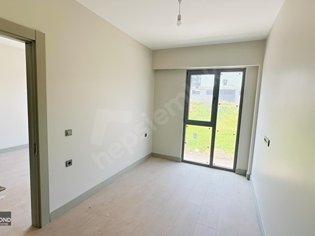 Karlıbayırda Forev Sitesinde Satılık 1+1 Daire - Görsel 12