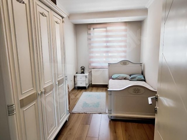 BEYLİKDÜZÜ GÜRPINAR DENİZ MANZARALI ÖNÜ AÇIK LÜKS DAİRE 2+1 - Görsel 2