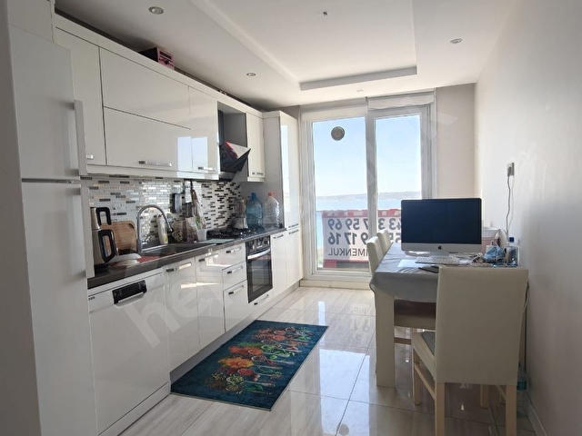 BEYLİKDÜZÜ GÜRPINAR DENİZ MANZARALI ÖNÜ AÇIK LÜKS DAİRE 2+1 - Görsel 11