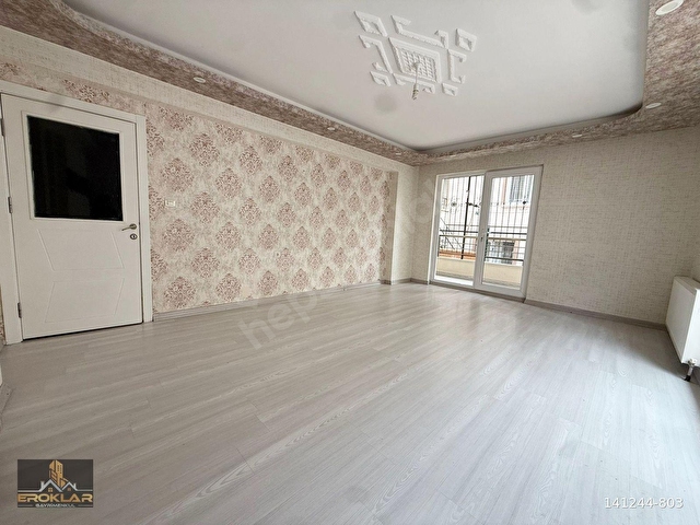 EROKLARDAN YÜKSELTEPEDE GENİŞ MUTFAK KAPALI BALKON KÖK TAPU 4+1 - Görsel 15
