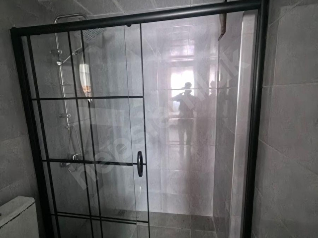 Egebaydan Ecevit Parkının üst sokağında Sıfır Eşyalı 1+1 Daire - Görsel 23