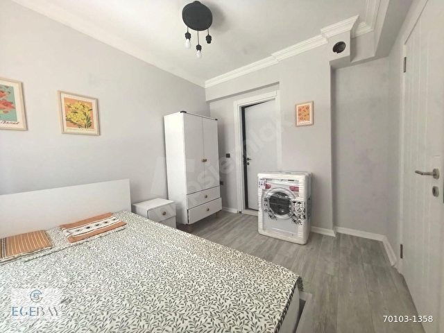 Egebaydan Ecevit Parkının üst sokağında Sıfır Eşyalı 1+1 Daire - Görsel 12