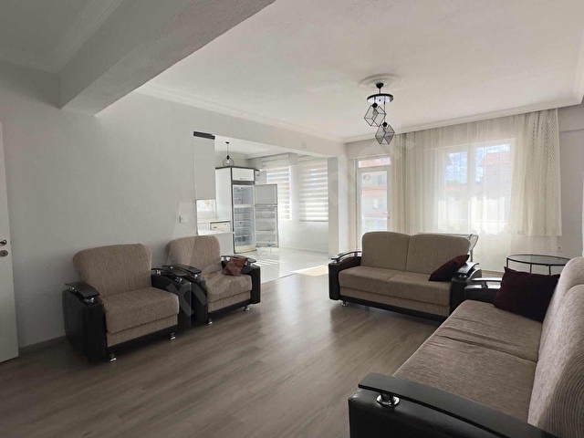 AHMET COŞKUN GAYRİMENKULDEN EŞYALI KİRALIK 2+1 DAİRE - Görsel 2