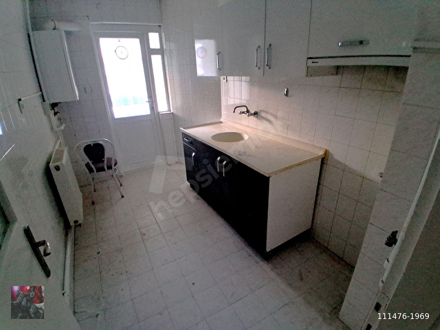 Basın Caddesinde Gülhane Hastanesi Yanında 3+1  Salon Bağımsız Ön Cephe,Daire yeni Boyandı - Görsel 5