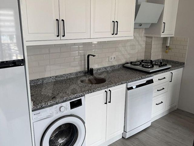 MÜNEVVER ÇELENK GYRM HASTANE KARŞISI EŞYALI KİRALIK1+1DAİRE - Görsel 2