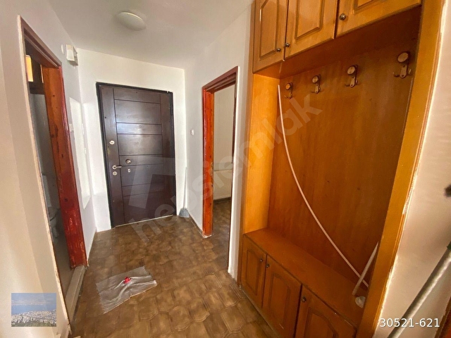 Narlıdere’de metroya çok yakın site içi bakımlı villa kiralık - Görsel 6