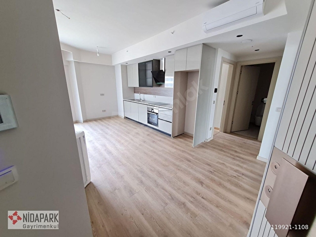 NİDAPARK GAYRİMENKULDEN HEYBELİ ETABINDA BÜYÜK TİP SATILIK 1+1 - Görsel 4
