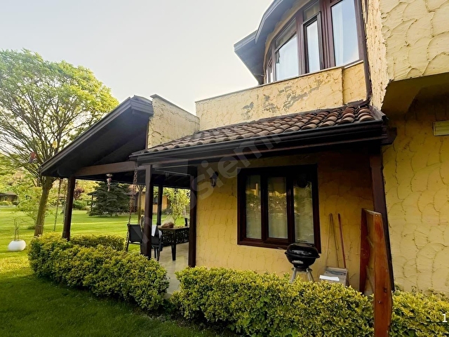 SAPANCA SİTE VE DOĞA İÇİNDE MÜSTAKİL VİLLA - Görsel 4