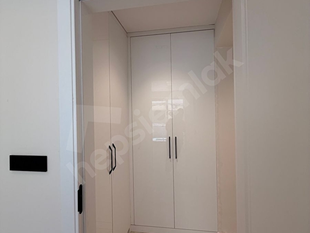 Güzelyalida Sahibinden Yenilenmis 2+1 Satılık Daire - Görsel 15